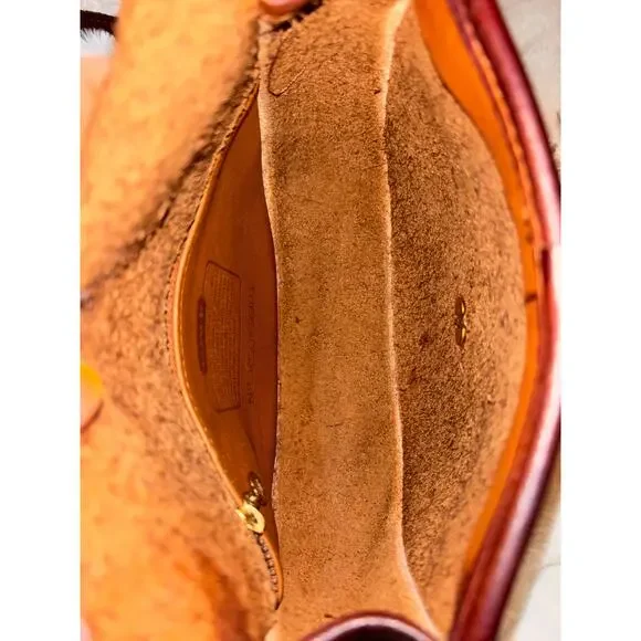 Beautifully Restored Coach Watson Crossbody – Mahogany - Picture 5 of 9